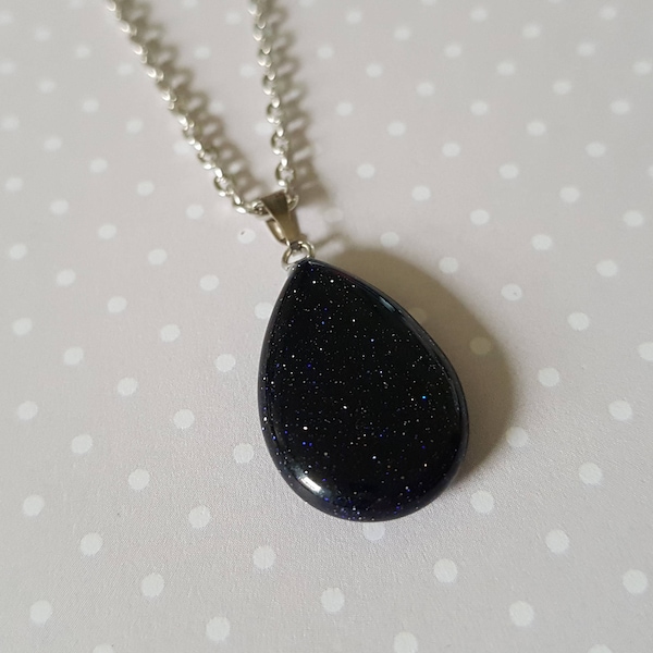 Blue sandstone necklace, Gemstone necklace, Gemstone drop pendant, Pendant necklace, Gemstone jewellery, Blue sandstone, Drop, Oval drop