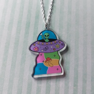 UFO necklace, alien necklace, spaceship necklace, kawaii necklace, UFO, alien, spaceship
