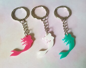 Chaveiro Sereia Nadadora | Pingente de Sereia em Acrílico nas Cores Azul-Turquesa, Rosa ou Branco | Acessório Fundo do Mar