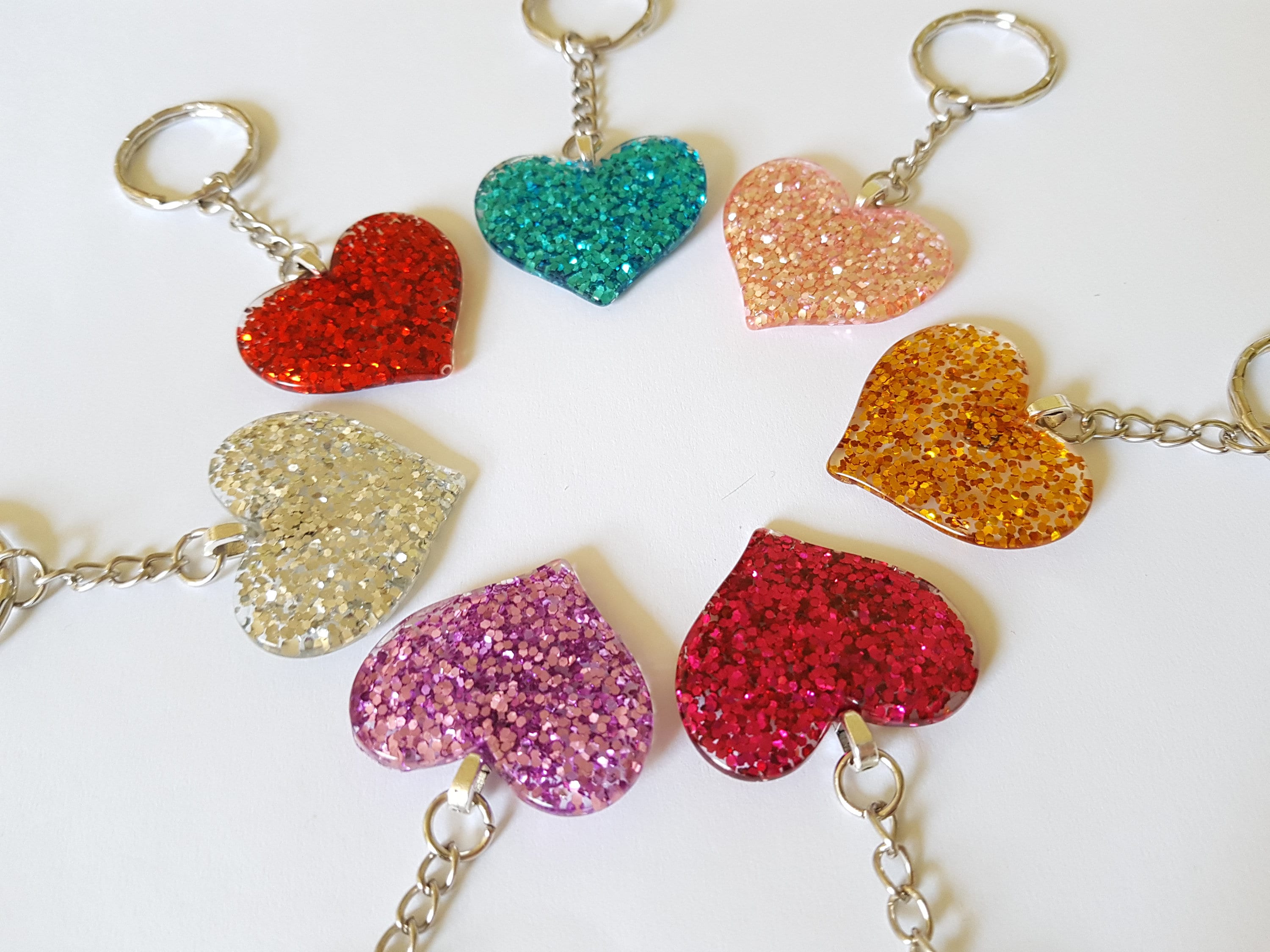 Strass Herz Schlüsselanhänger, Liebe Herz Keychain Glitzer Kristall  Autoschlüssel Anhänger Herzförmiger Schlüsselanhänger Frauen Bling  Schlüsselbund Kristallstrass Schlüsselringe für Frauen Mädchen : :  Fashion