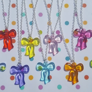 Acrylic bow necklace, Bow necklace, Pendant necklace, Bow, Bow pendant, Gumball necklace, Gumball, Kitsch, Kitsch jewellery, Gifts for girls
