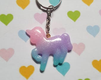 Glitter Rainbow Unicorn Keyring – Kawaii Resin Keychain, Bag Charm, Cute Gift for Unicorn Lovers, Stocking Filler