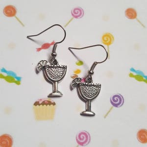 Cocktail earrings, Cocktail pendants, Dangle earrings, Cocktail, Drink, Drinks, Cocktail glass, Party jewellery, Alcohol gift