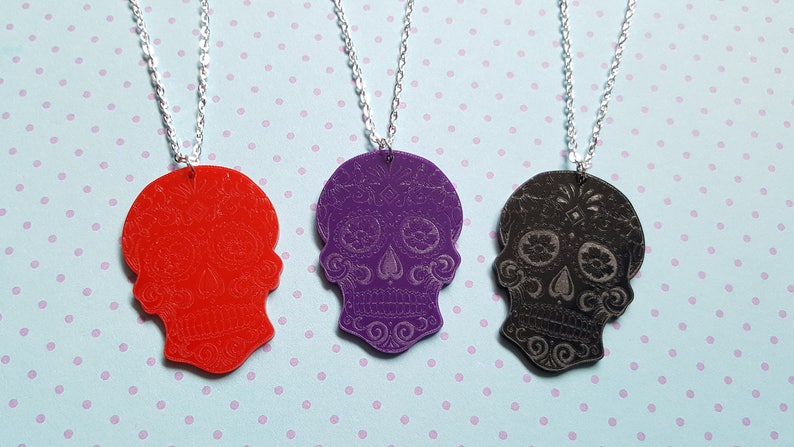 Sugar skull necklace Sugar skull pendant Goth Sugar skull Skull Skull pendant Horror Skull necklace Day of the dead Halloween