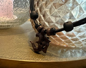 CATENA IN PELLE Collana Surfista Om Buddha Catena Catena Uomo