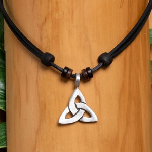Leren ketting Keltische sieraden Keltische knoop ketting heren dames metalen hanger HANA LIMA