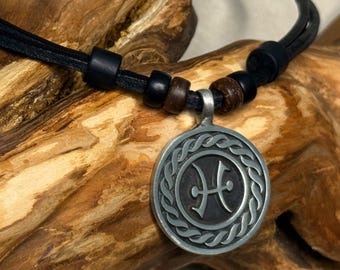 Naszyjnik skórzany, choker skórzany, znak zodiaku Ryby, naszyjnik zodiaku, naszyjnik surfer, choker surfer, łańcuszek HANA LIMA