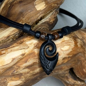 Lederkette Halskette Freundschaftskette handgefertigt Koru Maori Neuseeland Herrenhalskette Damenhalskette HANA LIMA