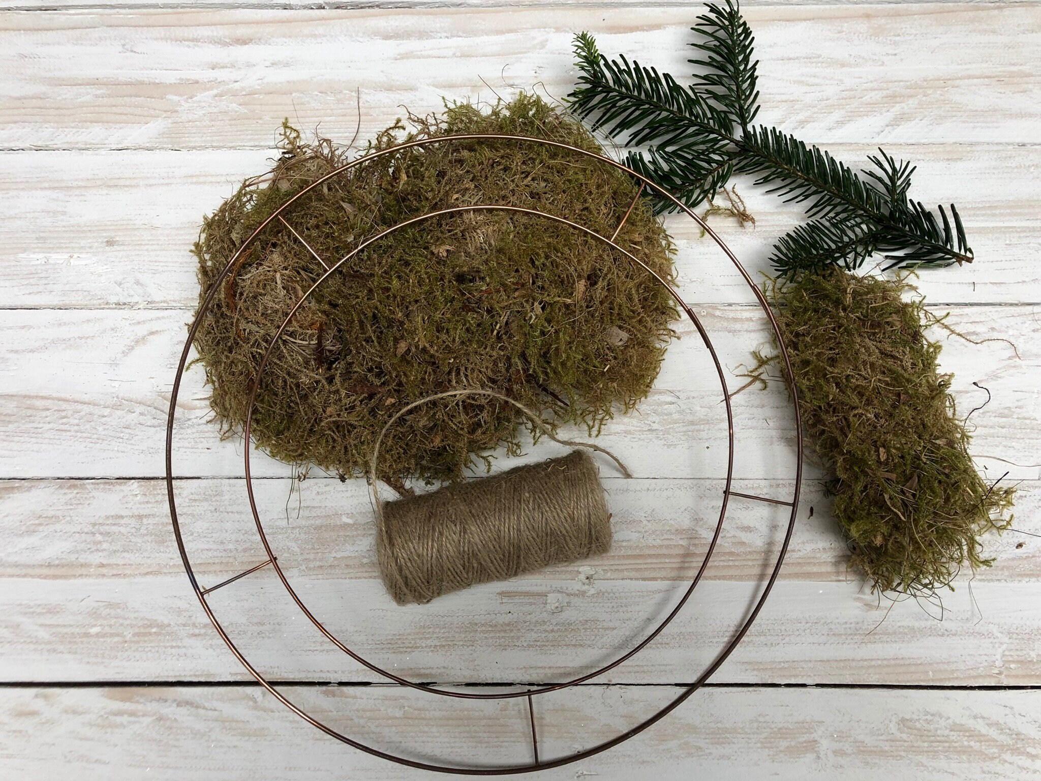 DIY wreath making. Wreath wire frame moss and string. Get Etsy