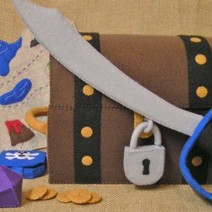 Patrón de costura de fieltro de capa y espada - Conjunto pirata - Juguetes de fieltro DIY