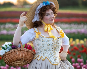 Corsé de algodón amarillo del siglo XVIII con tirantes y cordones en la parte delantera