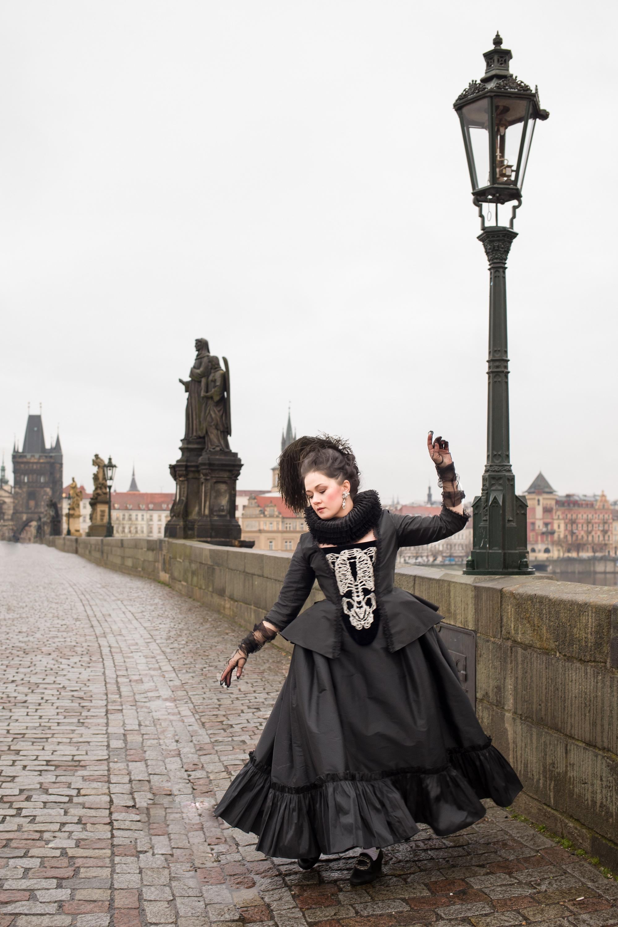 Black Gothic Rococo Costume: 18th Century Venice Carnival Gown - Etsy