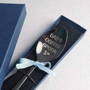 Geschenk für Papa Mama Papa Eislöffel mit Name graviert Geschenke für Eltern Vatertag Muttertag Geburtstag Opa Oma Kaffeelöffel