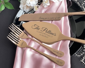 Serveur de couteau de gâteau de mariage gravé et ensemble de fourchettes, cadeau de douche nuptiale d'anniversaire personnalisé pour le marié de mariée, souvenir d'ensemble de dessert personnalisé