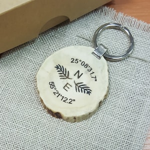 Engraved latitude longitude key chain, Personalized GPS coordinates gift, Long distance relationship key ring, Custom location present