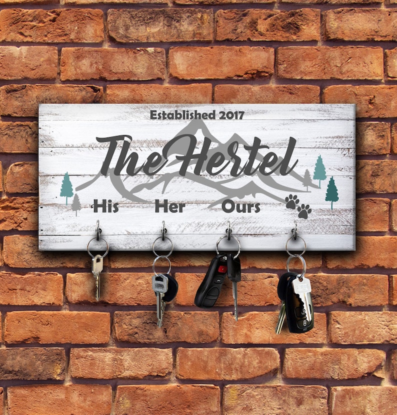 Key rack organizer, wall key holder, wooden key hanger, personalized family sign, custom housewarming gift for mountain lovers, 5 x 11 image 1