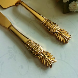 Personalized Wedding Cake Cutter Set: Gold Engraved Spatula and Cake Cutting Knife, Gift for Sister Brother 画像 9
