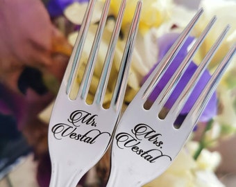 Custom engraved wedding cutlery set for couple Bridal shower anniversary birthday engagement gift Personalized silver rose gold cake forks