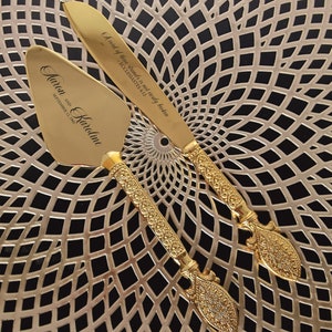 Personalized Wedding Cake Cutter Set: Gold Engraved Spatula and Cake Cutting Knife, Gift for Sister Brother 画像 4