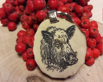 Engraved Wild Boar Keychain: Handmade Deer Horn Hunting Gift