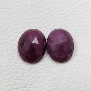 Pietra preziosa naturale di rubino taglio rosa, 2 pezzi di rubino naturale sfuso abbinato, pietra preziosa taglio rosa per creazione di gioielli, dimensioni 11,5x14x4,5 mm