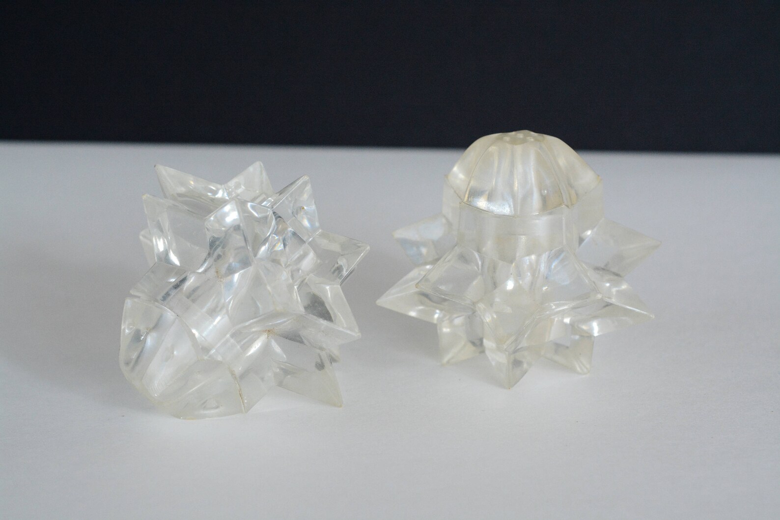 Vintage lucite salt and pepper shaker set star midcentury Etsy