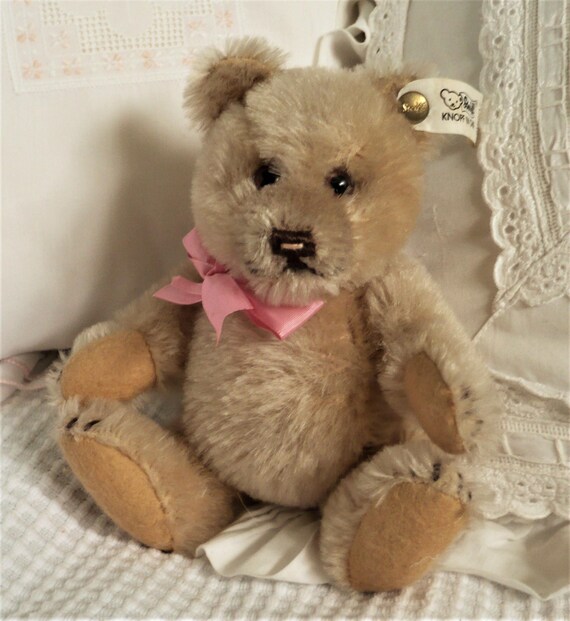steiff jointed teddy bear