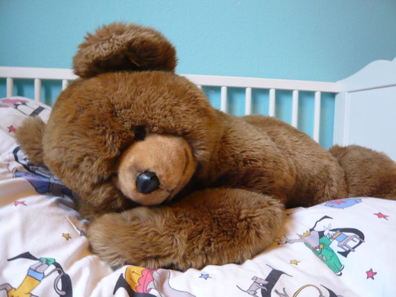 stuffed kodiak bear