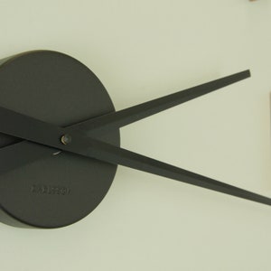large designer clock Kasper'o'Clock made of oak image 8