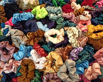 Wholesale scrunchies velvet and silk satin, Big set from 1 to 200 silk and velvet hair scrunchies, big scrunchies set