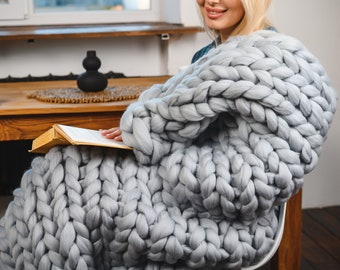 TODAY SALE! Grey Chunky knit blanket, chunky knit throw, chunky blanket sale, large chunky knit blanket,big chunky blanket,big knit throw