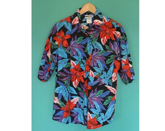 Vintage 90's Hawaiian Print Tropical Button Down Blouse - Small/Medium
