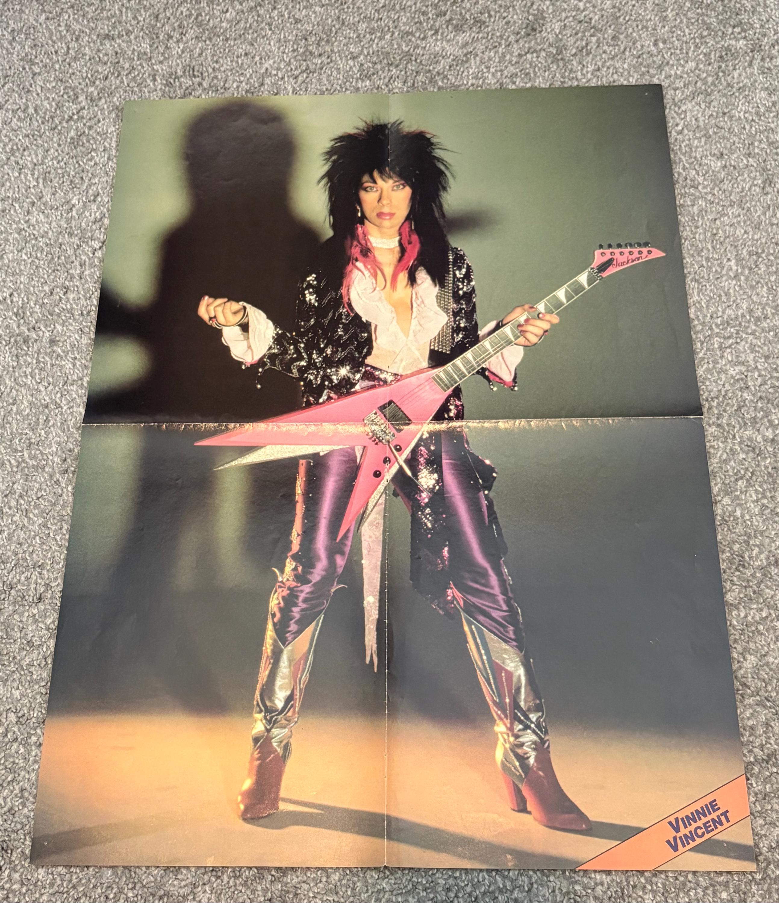 まとめ KISSフィギュア ピーター・クリス ベーシスト、ジーン 額