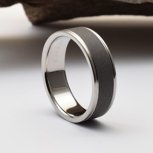 Titanring mit einer sandgestrahlten Zentrum band, Herren Titan Ehering Herren, seine oder Ihre Hochzeit Ring, Frauen-Titan-Eheringe