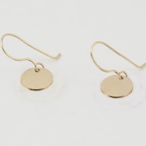 14K gold filled disc earrings Dainty gold earrings Dangle earrings Round drop earrings Gold circle earrings Small gold earrings image 2