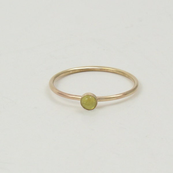Gold peridot ring | 3mm natural peridot | Genuine peridot ring | Super thin solitaire gold ring | 14K gold filled band | August birthstone |