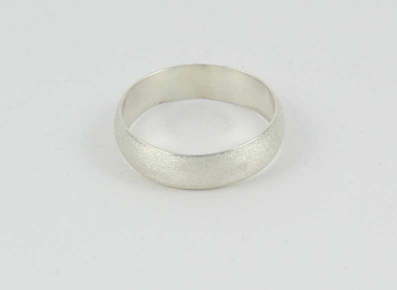 Brushed wedding ring Silver wedding band Engraved ring Personalized band Simple wedding ring Man wedding ring Woman wedding ring