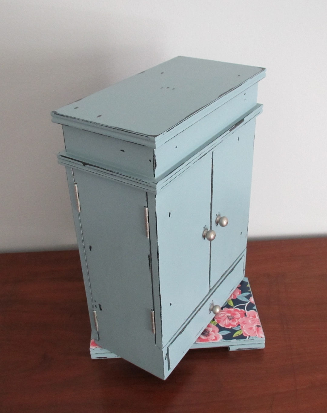 Spinning Rotating Jewelry Armoire Box Organizer Blue Distressed Shabby