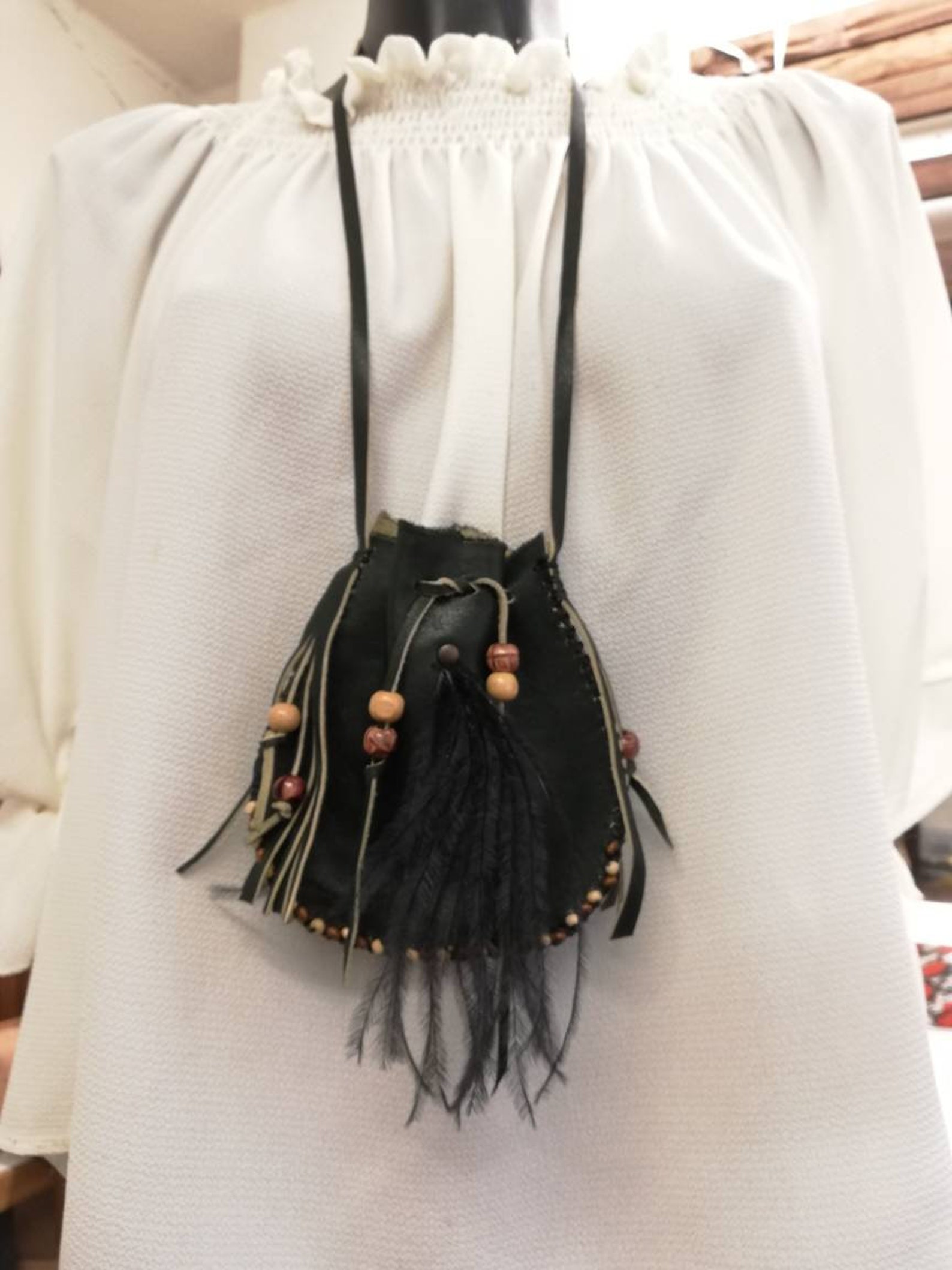 Minitasche aus handgefertigtem grünem Leder indischer Stil | Etsy