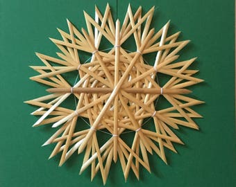 Christmas Tree Decoration - Handmade German Straw Star Ornament – Design 8