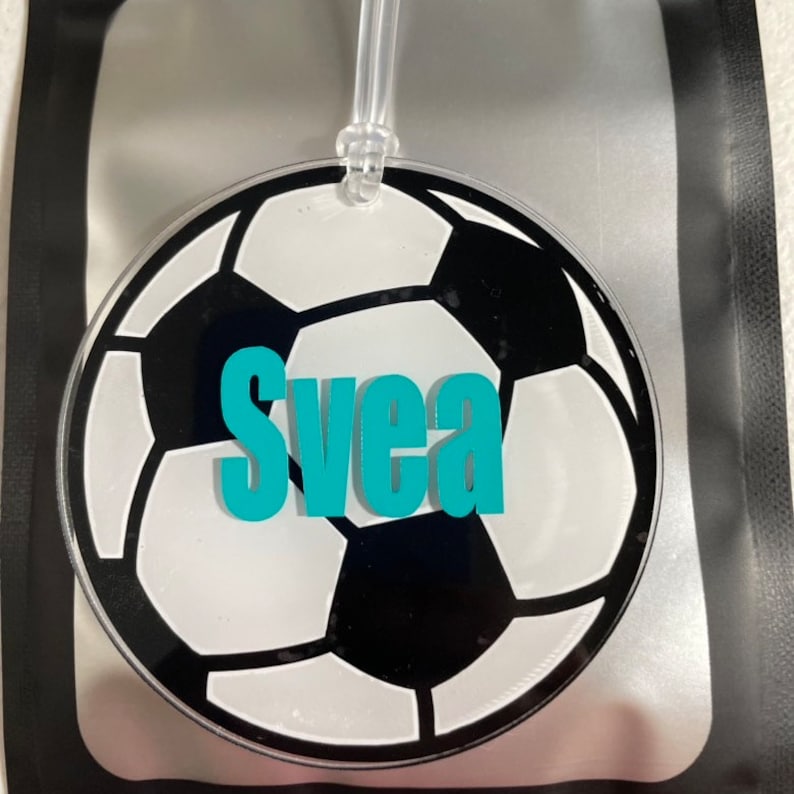 Poster Font
Silicone Loop Hardware