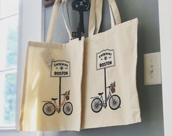 Boston Bike Tragetasche - Boston Tragetasche - Boston Bike Canvas Tragetasche - Sarah Hiers Design Entering Boston - Entering Boston Tragetasche