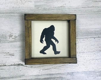 Bigfoot Wood Sign – Sasquatch Cabin Decor, Hunting Gift