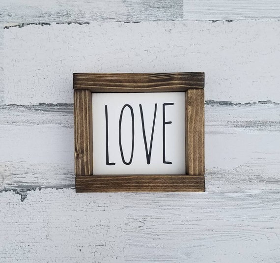 Valentine's Day Decor - tiered tray - love - hugs - kisses - xoxo - rae Dunn decor - heart - mini wood framed sign - coffee bar signs
