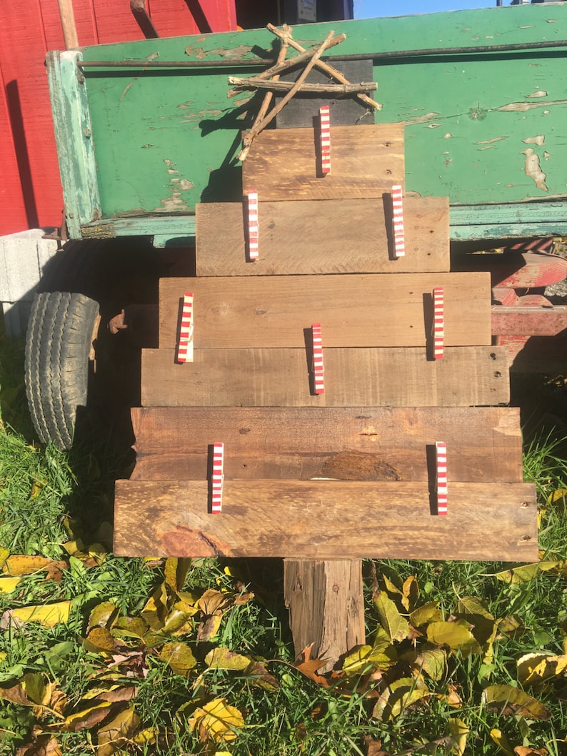 Wooden Christmas Tree Card Holder 