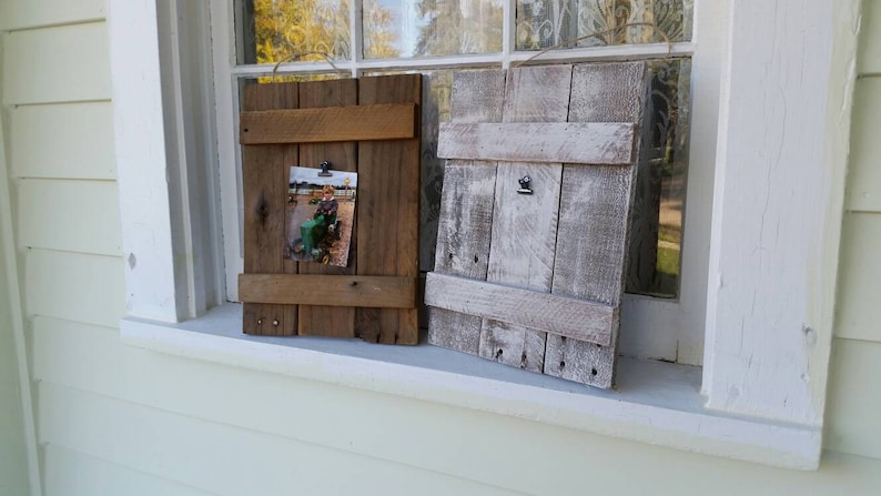 Rustic Wooden Picture Frame-Reclaimed Picture Frame-Picture Frame-Pallet Wood Frame-Rustic Wall Frame-Hanging Picture Frame-Farmhouse Decor