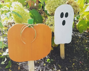 Halloween Ghost and pumpkin set | Wood ghost wood pumpkin |  Rustic Ghost | Ghost Walkway Sign | Halloween lawn Decor | Halloween Yard Art