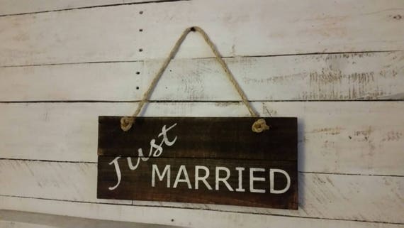 Just Married | Just Married Sign | Wedding Sign | Ring Bearer Sign | Wedding Sign | Farmhouse Wedding | Wedding Decor | Reception Decor