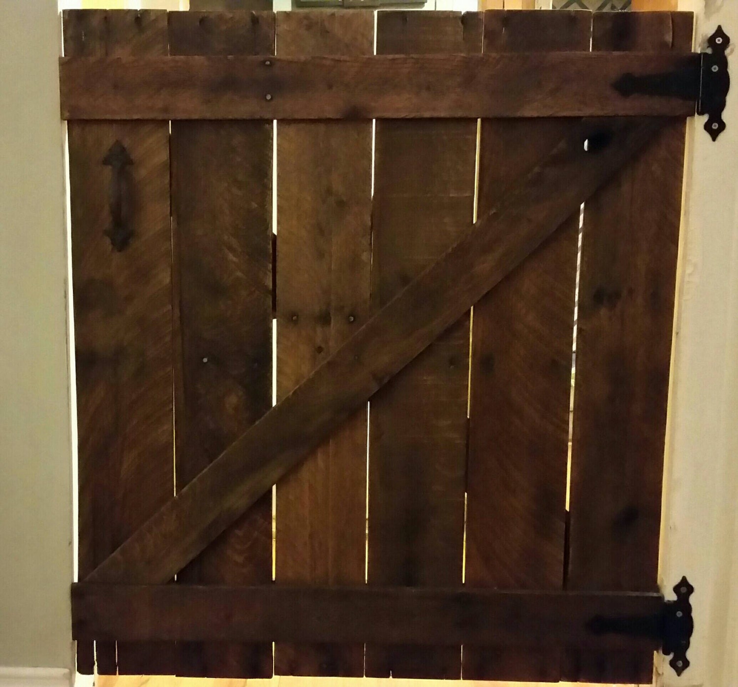 Rustic home top safety gate
