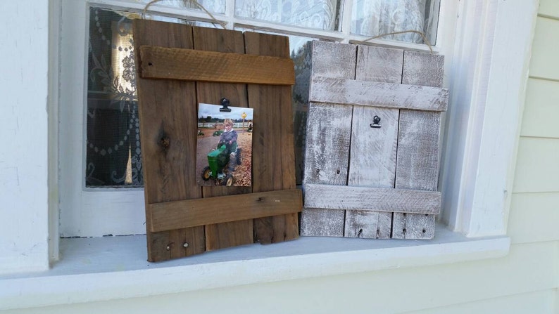 Rustic Wooden Picture Frame-Reclaimed Picture Frame-Picture Frame-Pallet Wood Frame-Rustic Wall Frame-Hanging Picture Frame-Farmhouse Decor